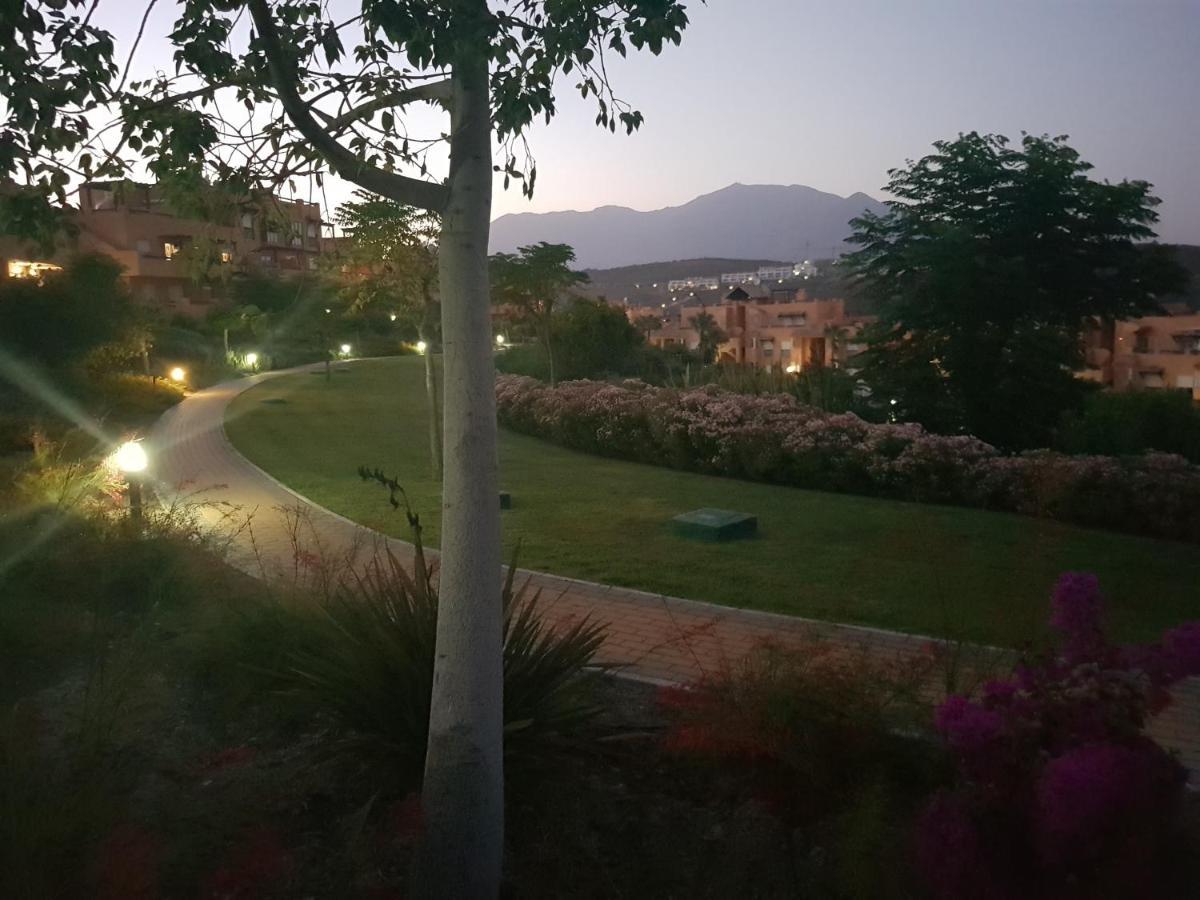 Meerblick Casares Del Sol Exteriér fotografie