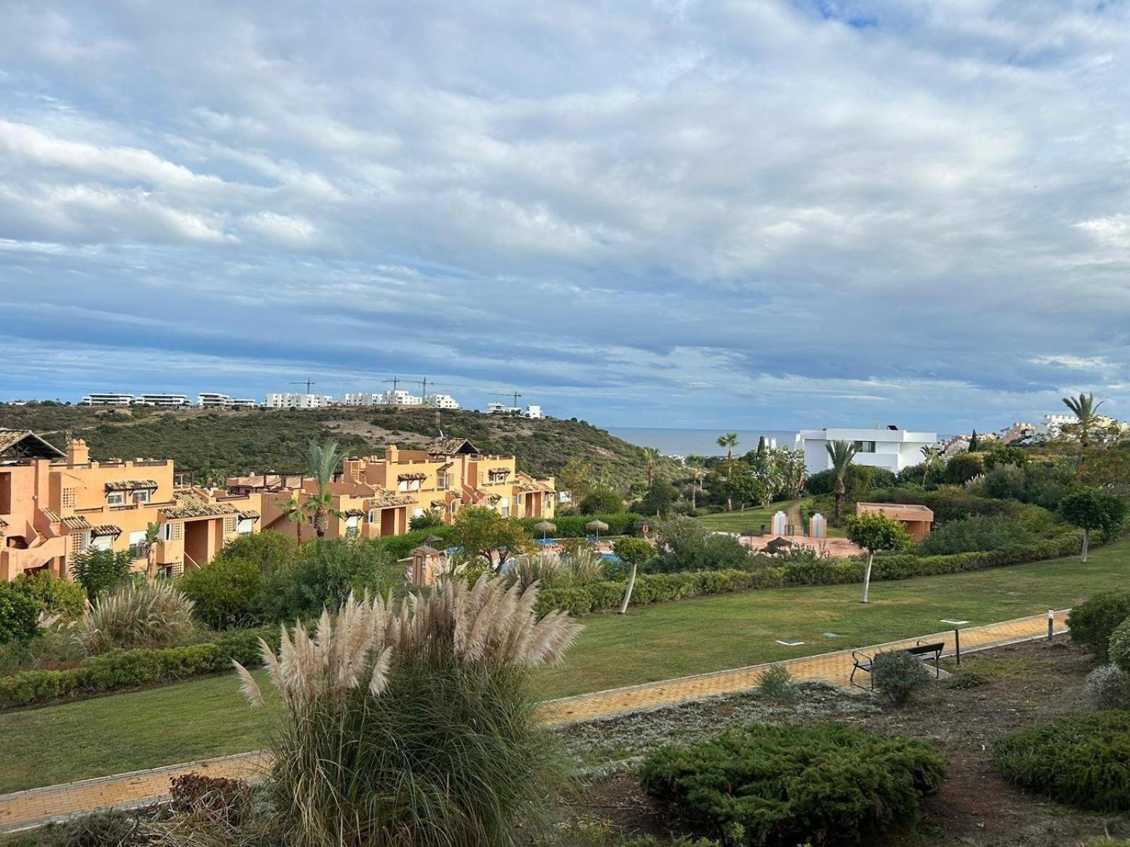 Meerblick Casares Del Sol Exteriér fotografie